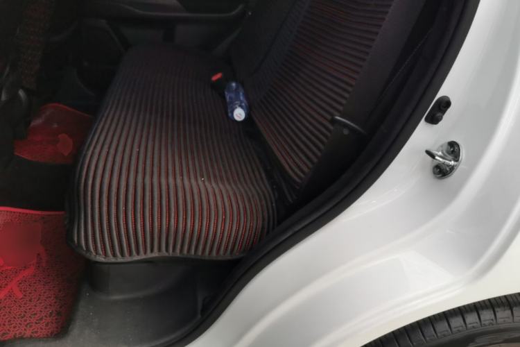 Used Mitsubishi Outlander 2021 2.0L Two-Wheel Drive Comfort Edition 5 Seats Left Rear Seat