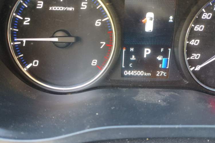 Used Mitsubishi Outlander 2021 Revised Version 2.0L Two-Wheel Drive Enjoyment Edition 5 Seats Odometer Close Up