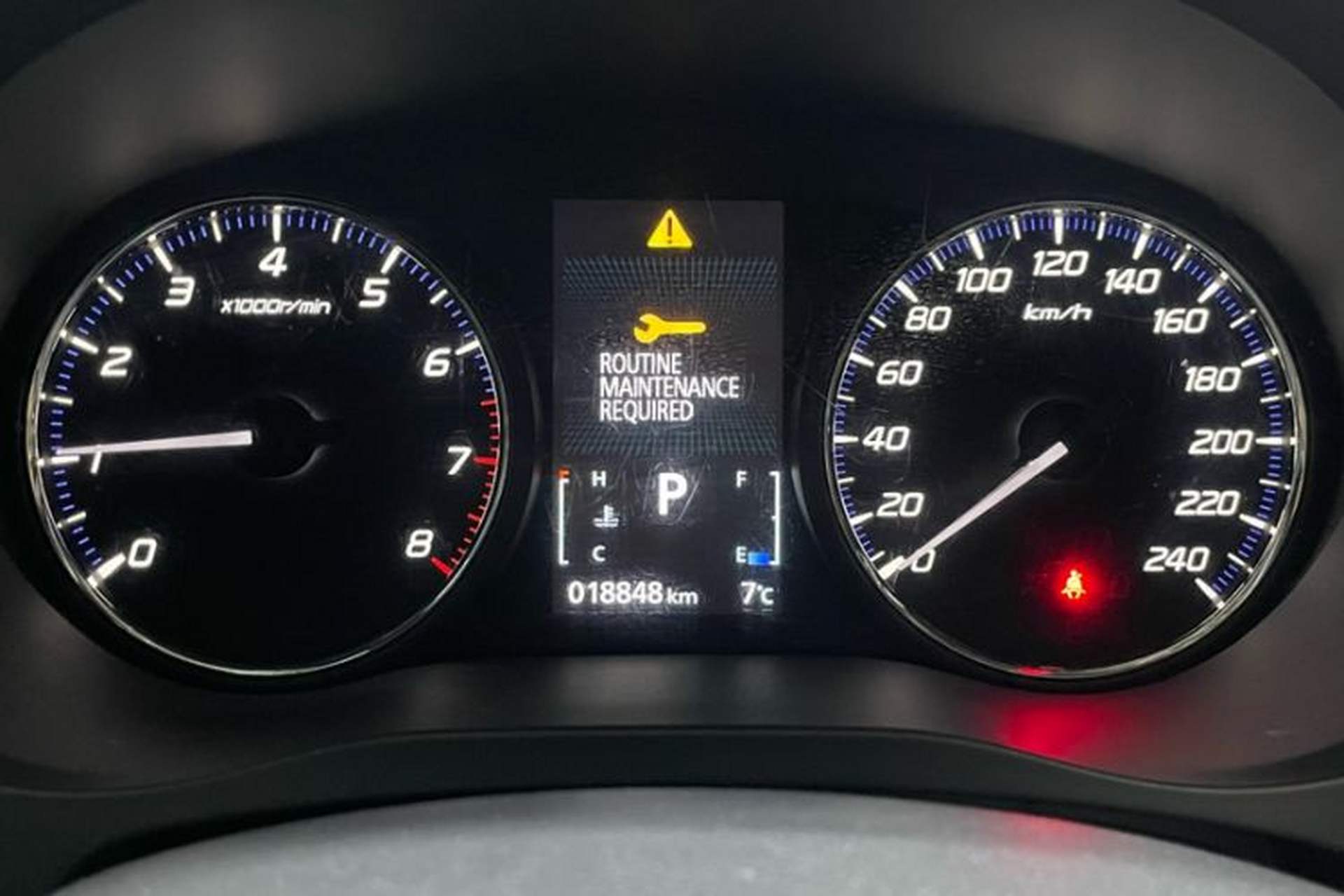 Used Mitsubishi Outlander 2021 2.0L Two-Wheel Drive Comfort Edition 5 Seats Odometer Close Up