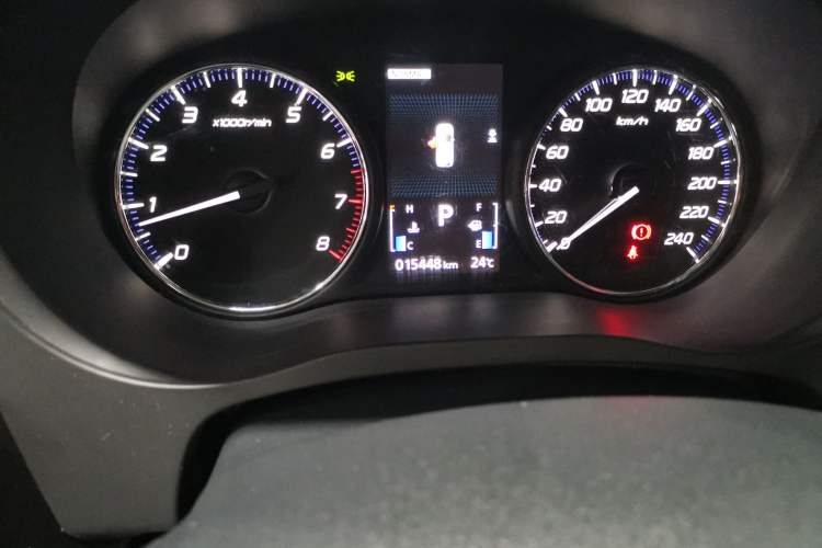 Used Mitsubishi Outlander 2021 2.4L 4x4 Zhi Xiang Edition 7 Seats Odometer Close Up
