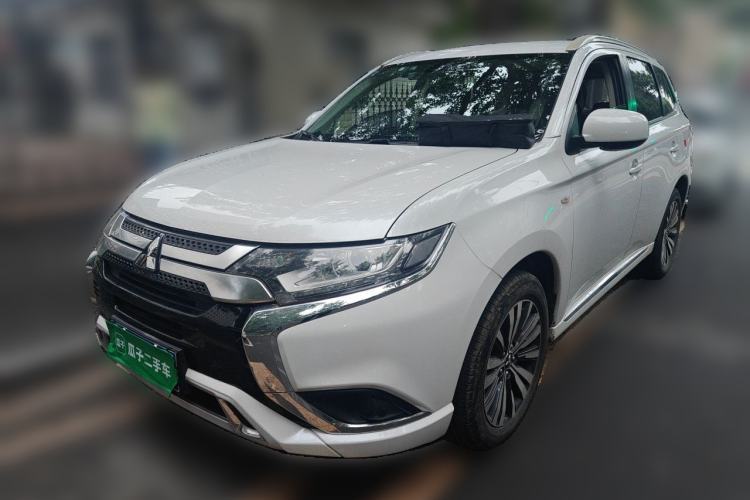 Used Mitsubishi Outlander 2021 Revised Version 2.0L Two-Wheel Drive Comfort Edition 5 Seats Guazi used car, China used car export, Used car for sale, Used  cars, Cheapest cars for sale