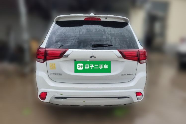 Used Mitsubishi Outlander 2021 2.0L Two-Wheel Drive Comfort Edition 5 Seats Rear