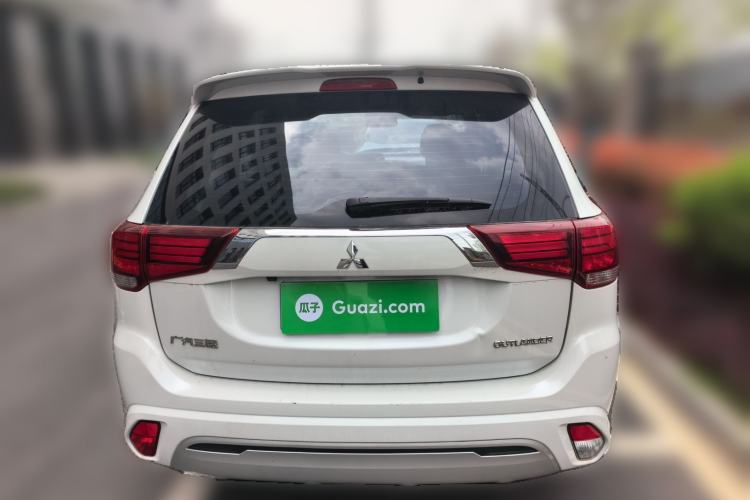 Used Mitsubishi Outlander 2021 2.0L Two-Wheel Drive Comfort Edition 5 Seats Rear