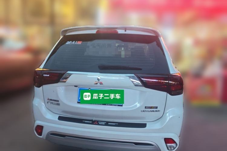 Used Mitsubishi Outlander 2021 2.0L Two-Wheel Drive Comfort Edition 5 Seats Rear
