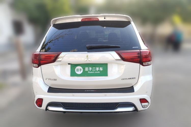 Used Mitsubishi Outlander 2021 2.4L 4x4 Comfort Edition 5 Seats Rear