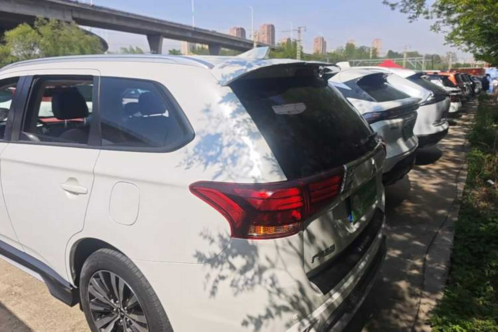 Used Mitsubishi Outlander 2021 2.0L Two-Wheel Drive Comfort Edition 5 Seats Rear Left 45 Deg