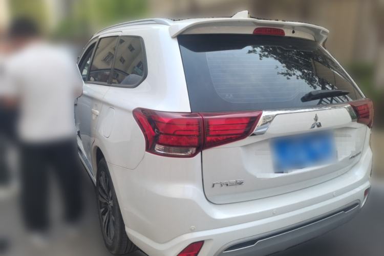 Used Mitsubishi Outlander 2021 Revised Version 2.0L Two-Wheel Drive Enjoyment Edition 5 Seats Rear Left 45 Deg