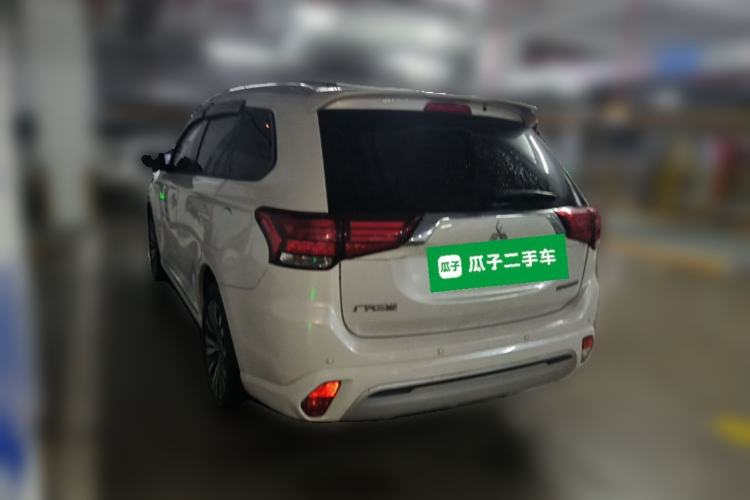 Used Mitsubishi Outlander 2021 Revised Version 2.0L Two-Wheel Drive Enjoyment Edition 5 Seats Rear Left 45 Deg