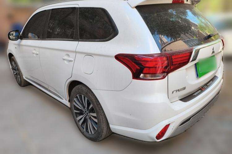 Used Mitsubishi Outlander 2021 Revised Version 2.0L Two-Wheel Drive Comfort Edition 5 Seats Rear Left 45 Deg