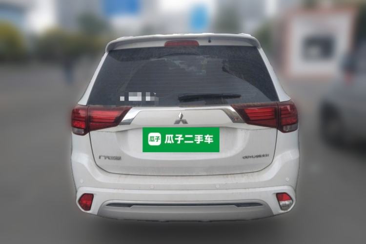 Used Mitsubishi Outlander 2021 2.0L Two-Wheel Drive Comfort Edition 7 Seats Rear