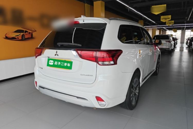 Used Mitsubishi Outlander 2021 2.0L Two-Wheel Drive Comfort Edition 5 Seats Rear Right 45 Deg