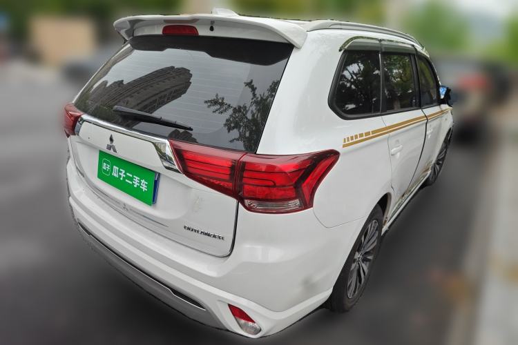 Used Mitsubishi Outlander 2021 Revised Version 2.0L Two-Wheel Drive Comfort Edition 5 Seats Rear Right 45 Deg