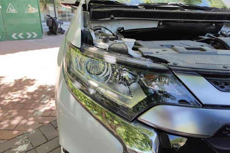Used Mitsubishi Outlander 2021 2.0L Two-Wheel Drive Comfort Edition 5 Seats Right Front Headlight