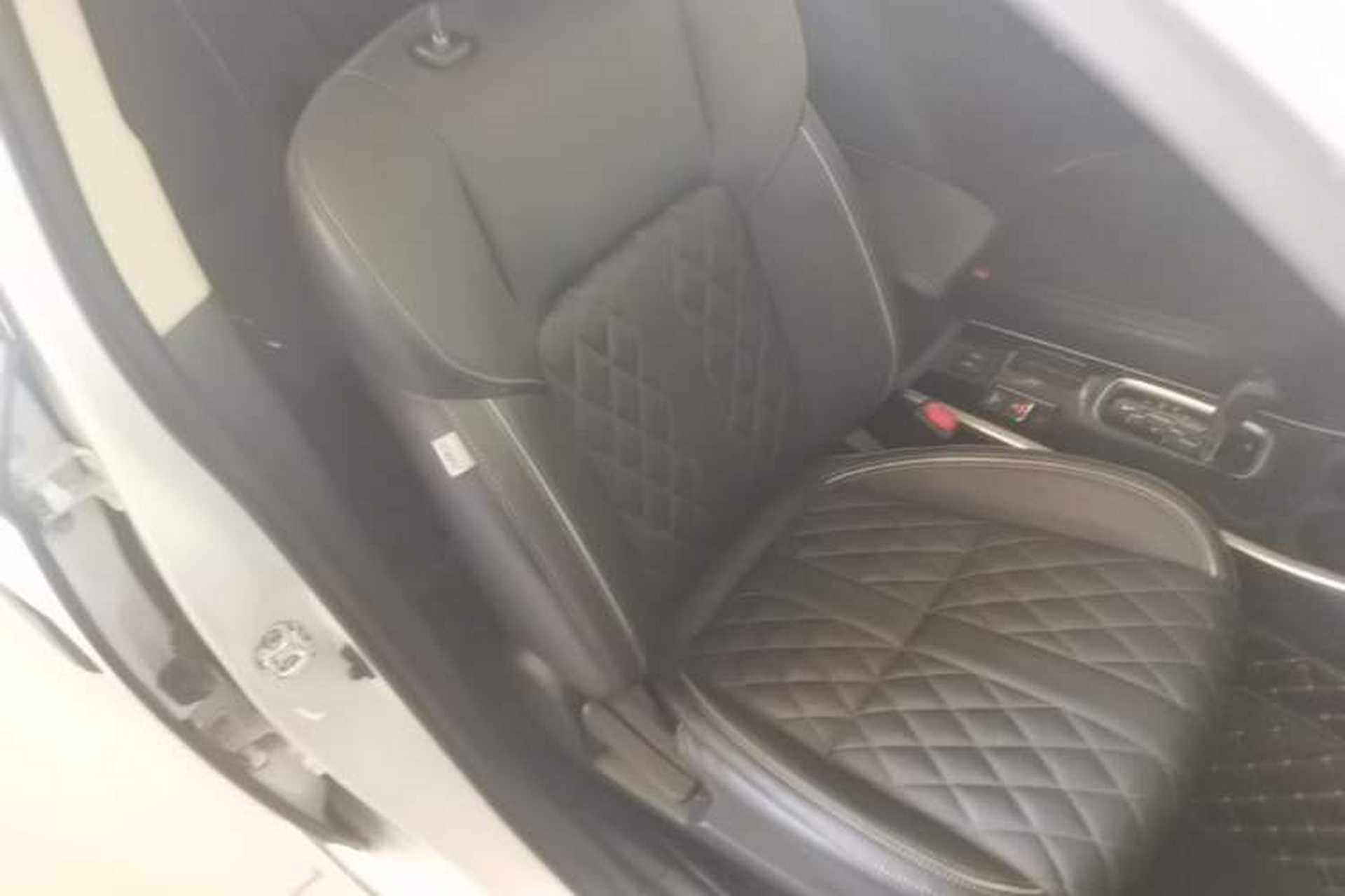 Used Mitsubishi Outlander 2021 Revised Version 2.0L Two-Wheel Drive Enjoyment Edition 5 Seats Right Front Seat