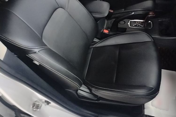 Used Mitsubishi Outlander 2021 Revised Version 2.0L Two-Wheel Drive Comfort Edition 5 Seats Right Front Seat