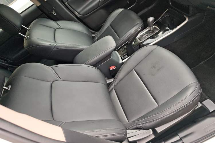 Used Mitsubishi Outlander 2021 Revised Version 2.0L Two-Wheel Drive Comfort Edition 5 Seats Right Front Seat