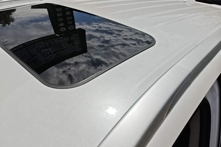 Used Mitsubishi Outlander 2021 2.0L Two-Wheel Drive Comfort Edition 5 Seats Roof