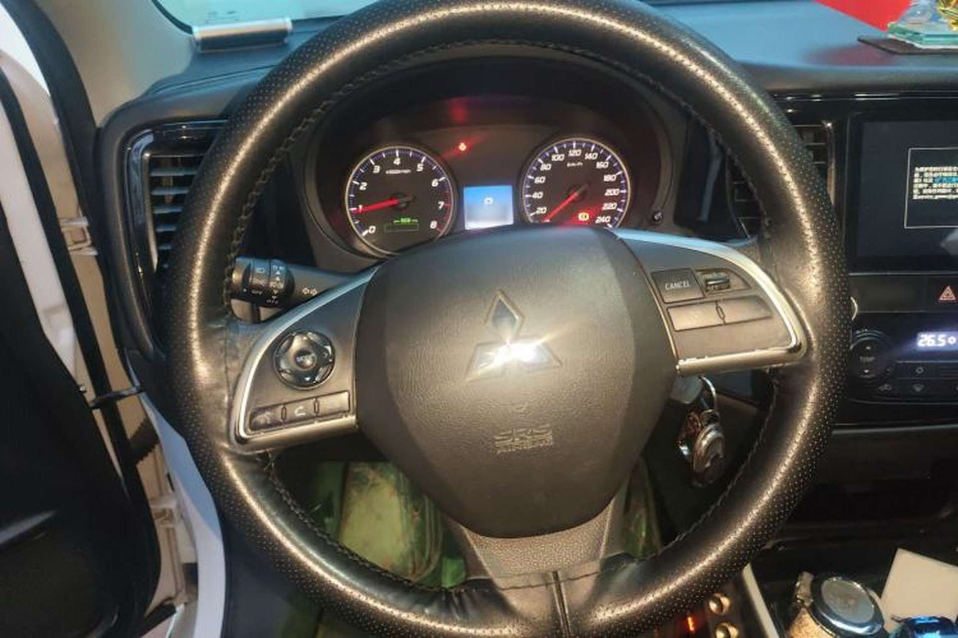 Used Mitsubishi Outlander 2021 2.0L Two-Wheel Drive Comfort Edition 5 Seats Steering Wheel