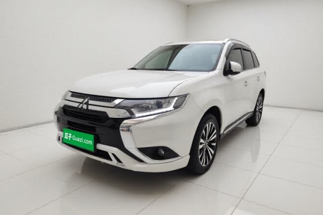 Used Mitsubishi Outlander 2021 2.0L Two-Wheel Drive Comfort Edition 5 Seats