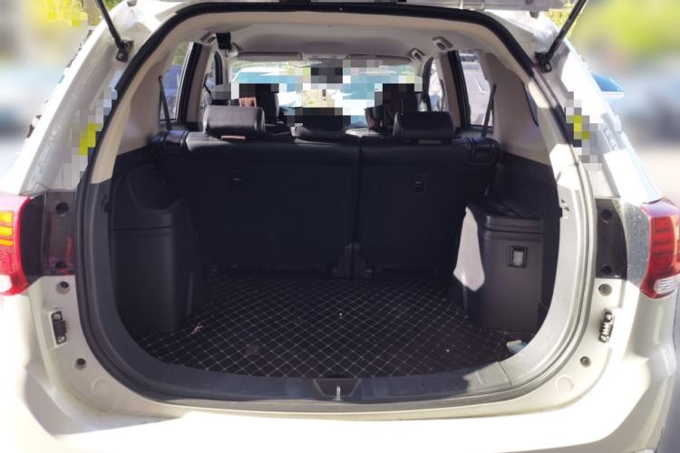 Used Mitsubishi Outlander 2021 Revised Version 2.0L Two-Wheel Drive Comfort Edition 5 Seats Trunk