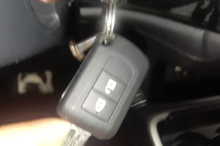 Used Mitsubishi Outlander 2021 2.0L Two-Wheel Drive Comfort Edition 5 Seats Vehicle Key