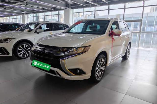 Used Mitsubishi Outlander 2021 2.0L Two-Wheel Drive Comfort Edition 5 Seats