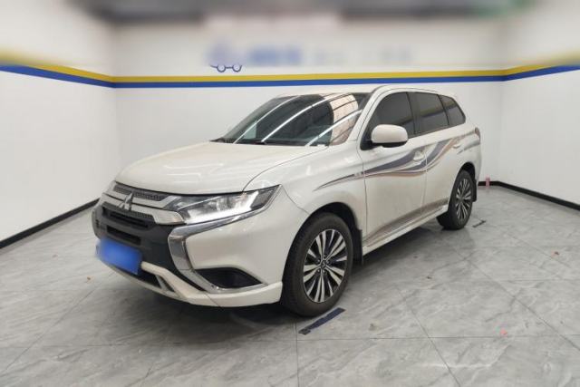 Used Mitsubishi Outlander 2021 Revised Version 2.0L Two-Wheel Drive Comfort Edition 5 Seats