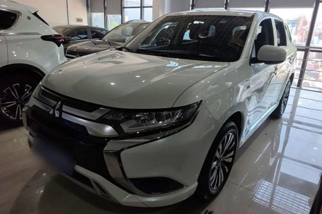Used Mitsubishi Outlander 2021 Revised Version 2.0L Two-Wheel Drive Comfort Edition 5 Seats