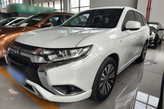 Used Mitsubishi Outlander 2021 Revised Version 2.0L Two-Wheel Drive Comfort Edition 5 Seats