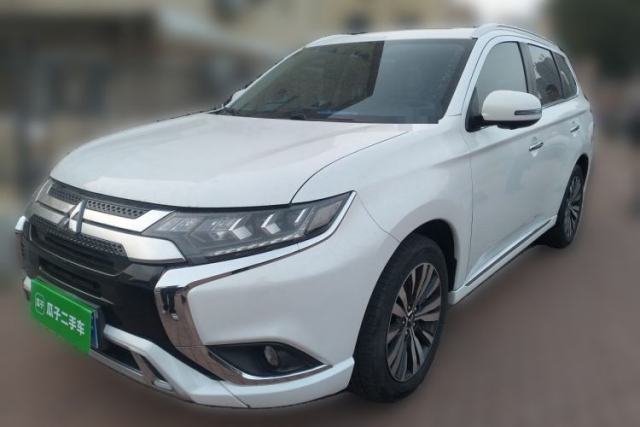 Used Mitsubishi Outlander 2021 2.4L 4x4 Zhi Xiang Edition 7 Seats