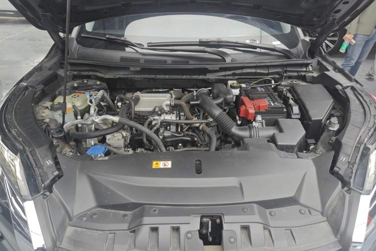Used Mitsubishi Outlander 2023 1.5T CVT Four-Wheel Drive Prestige Edition 7 Seats Engine Bay