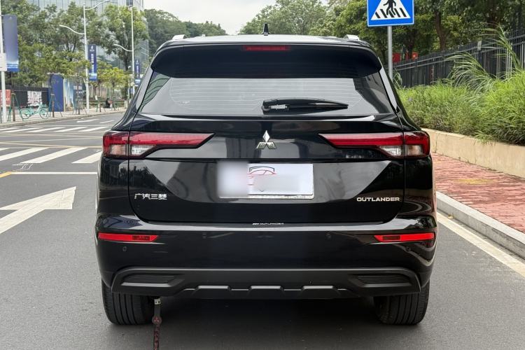 Used Mitsubishi Outlander 2023 1.5T CVT Two-Wheel Drive Luxury Edition 5 Seats Exterior 4
