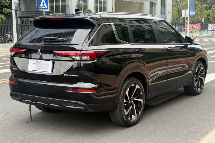 Used Mitsubishi Outlander 2023 1.5T CVT Two-Wheel Drive Luxury Edition 5 Seats Exterior 5