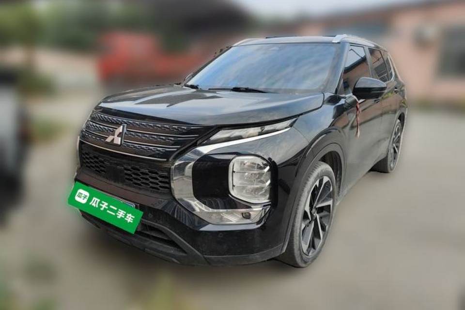 Mitsubishi Outlander 2023