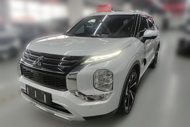 Used Mitsubishi Outlander 2023 1.5T CVT Four-Wheel Drive Prestige Edition 7 Seats Guazi used car, China used car export, Used car for sale, Used Mitsubishi cars, Cheapest cars for sale