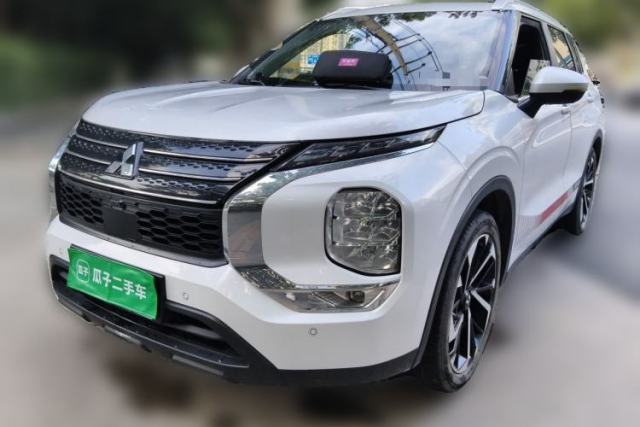 Used Mitsubishi Outlander 2023 1.5T CVT Two-Wheel Drive Luxury Edition 5 Seats