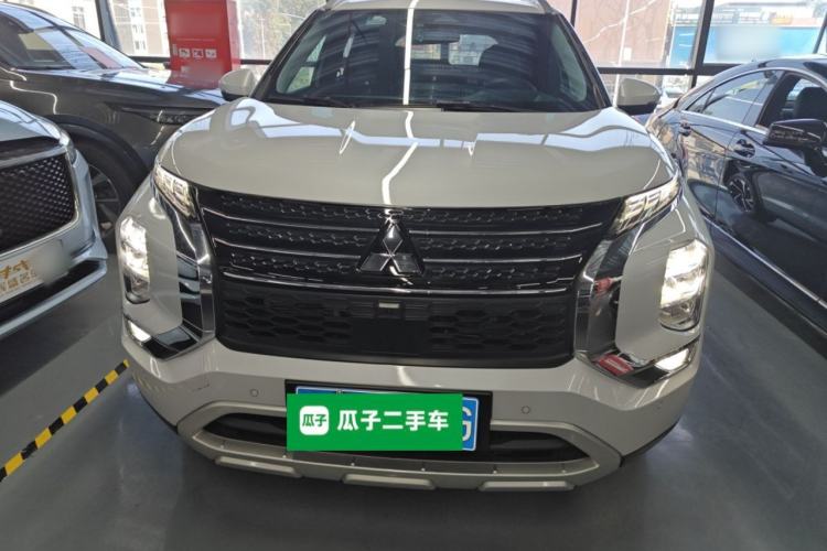 Used Mitsubishi Outlander 2023 1.5T CVT Four-Wheel Drive Prestige Edition 7 Seats Exterior 1