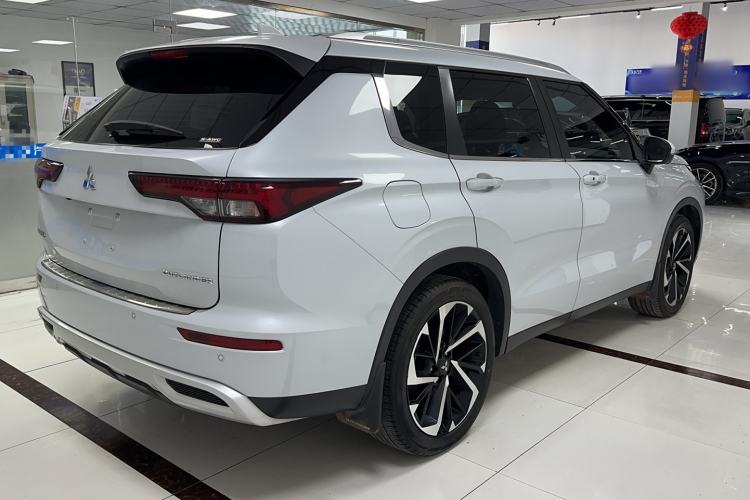 Used Mitsubishi Outlander 2023 1.5T CVT Four-Wheel Drive Prestige Edition 7 Seats Exterior 1