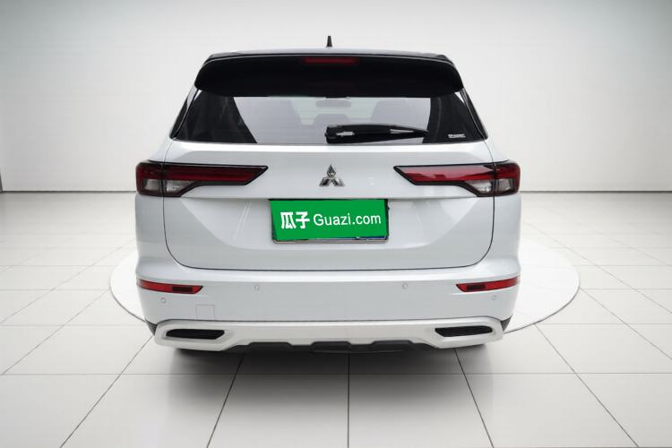 Used Mitsubishi Outlander 2023 1.5T CVT Four-Wheel Drive Prestige Edition 7 Seats Exterior 4