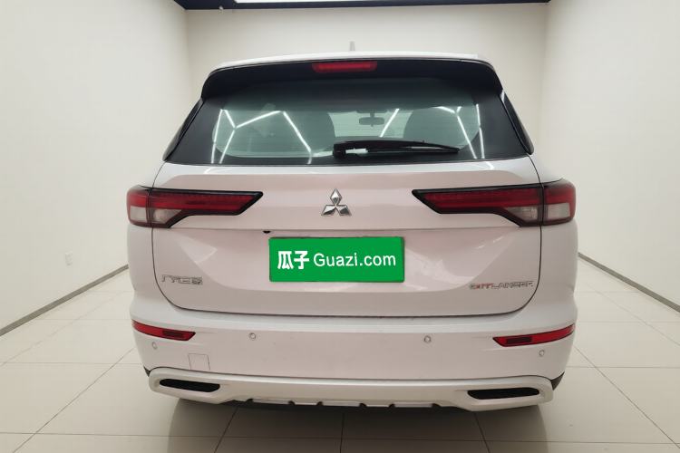 Used Mitsubishi Outlander 2023 1.5T CVT Four-Wheel Drive Prestige Edition 7 Seats Exterior 4