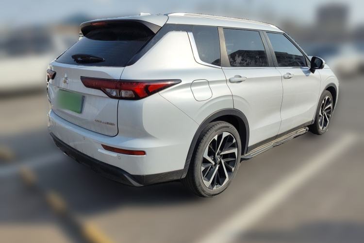 Used Mitsubishi Outlander 2023 1.5T CVT Two-Wheel Drive Luxury Edition 5 Seats Exterior 5