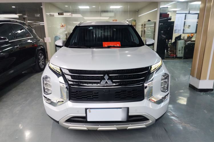 Used Mitsubishi Outlander 2023 1.5T CVT Four-Wheel Drive Prestige Edition 7 Seats Front