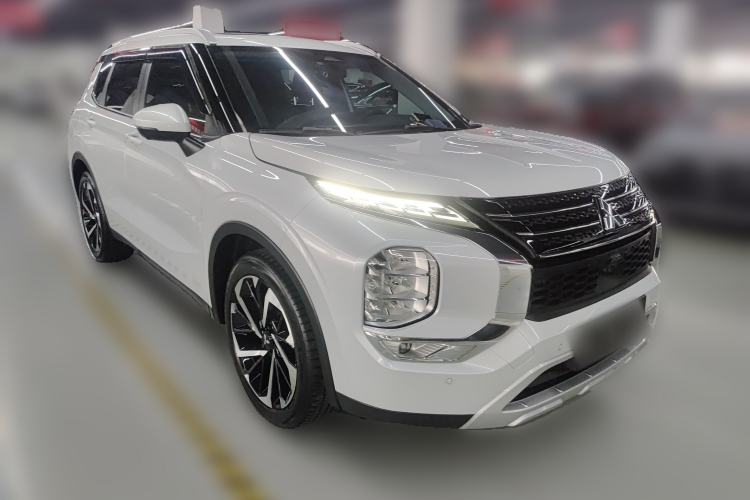 Used Mitsubishi Outlander 2023 1.5T CVT Four-Wheel Drive Prestige Edition 7 Seats Front Right 45 Deg