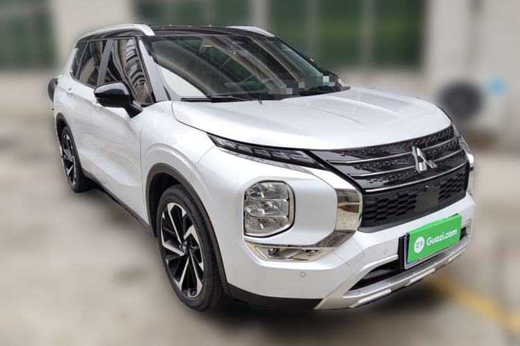 Used Mitsubishi Outlander 2023 1.5T CVT Four-Wheel Drive Prestige Edition 7 Seats Front Right 45 Deg