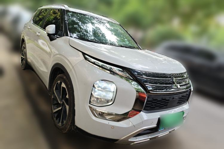 Used Mitsubishi Outlander 2023 1.5T CVT Four-Wheel Drive Excellence Edition 5 Seats Front Right 45 Deg