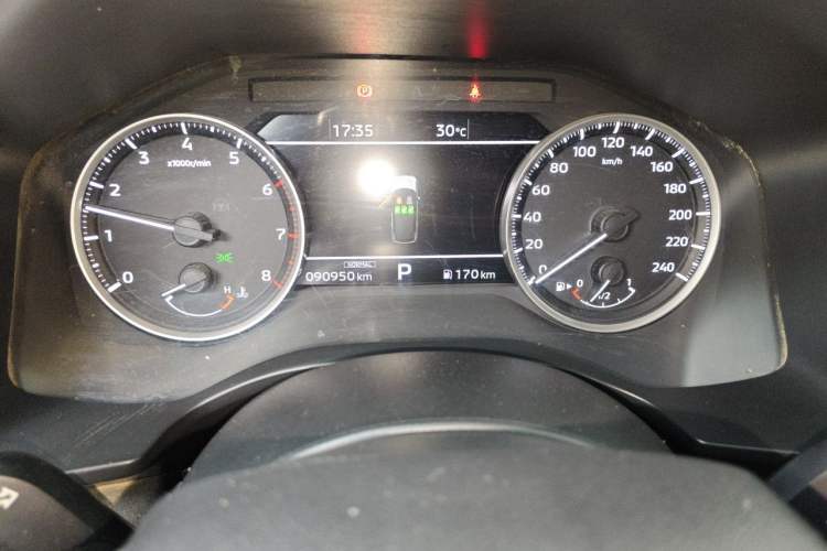 Used Mitsubishi Outlander 2023 1.5T CVT Four-Wheel Drive Excellence Edition 5 Seats Instrument Cluster