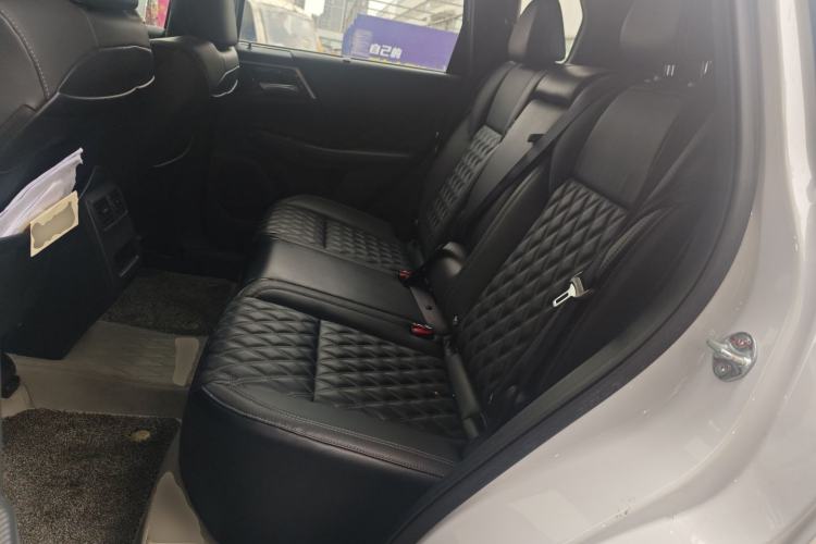 Used Mitsubishi Outlander 2023 1.5T CVT 4x4 Luxury Edition 5 Seats Left Rear Seat