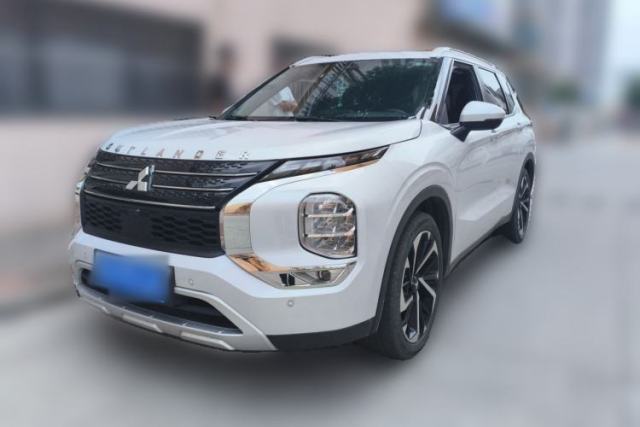 Used Mitsubishi Outlander 2023 1.5T CVT 4x4 Luxury Edition 5 Seats