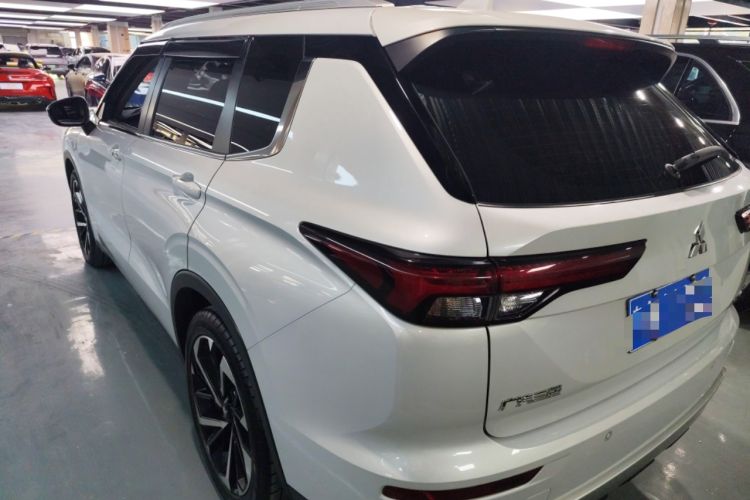 Used Mitsubishi Outlander 2023 1.5T CVT Four-Wheel Drive Prestige Edition 7 Seats Rear Left 45 Deg