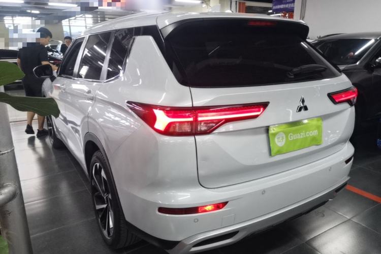 Used Mitsubishi Outlander 2023 1.5T CVT Four-Wheel Drive Excellence Edition 5 Seats Rear Left 45 Deg